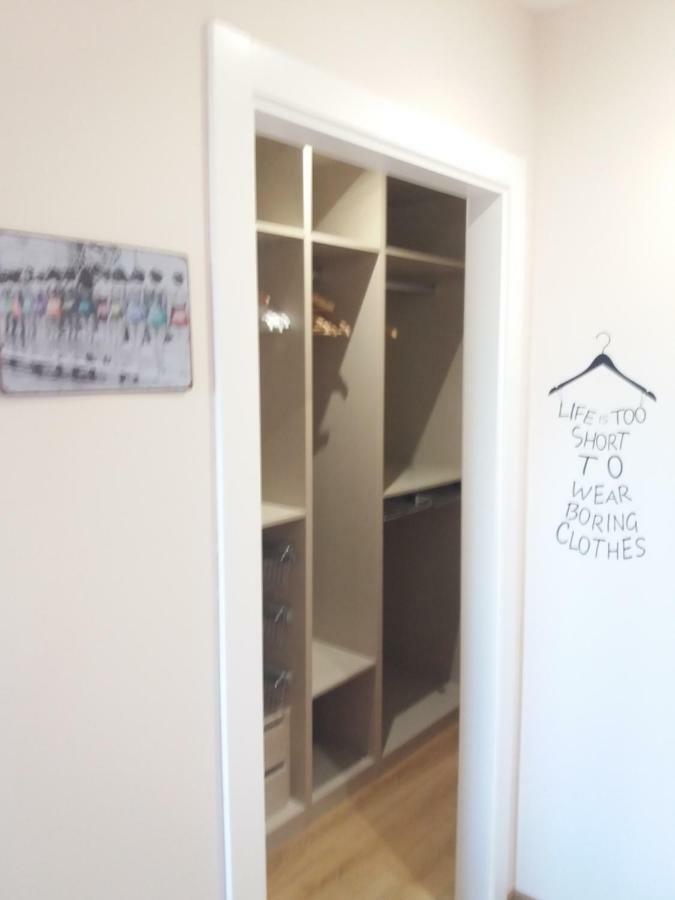 Apartamento nuevo céntrico en jaca Exterior foto